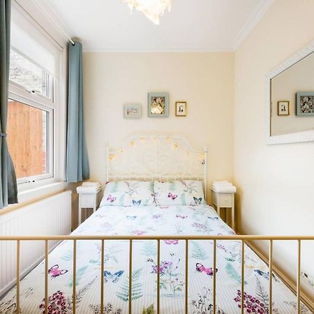 Bikki Apartments - 2 Bedroom Harrow kerület Kültér fotó