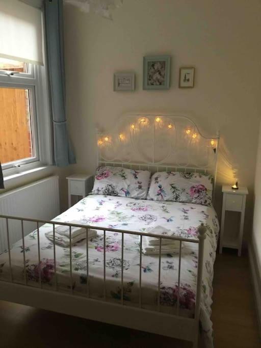 Bikki Apartments - 2 Bedroom Harrow kerület Kültér fotó